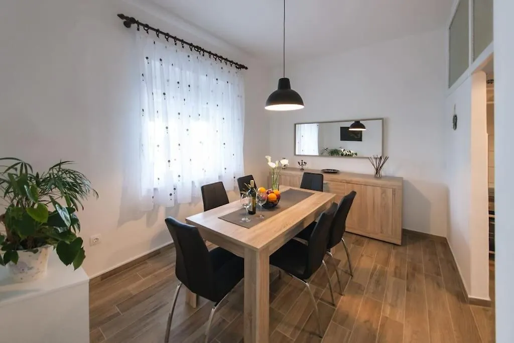 House Katarina With Private Swiming Pool Villa Pula