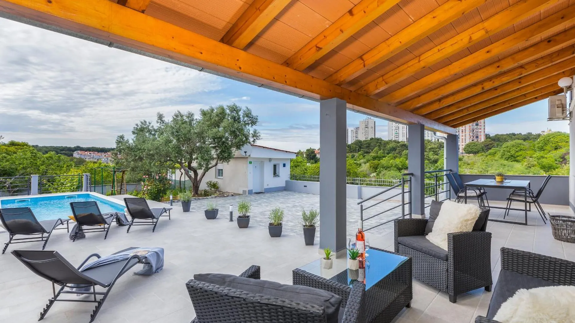 House Katarina With Private Swiming Pool Villa Pula