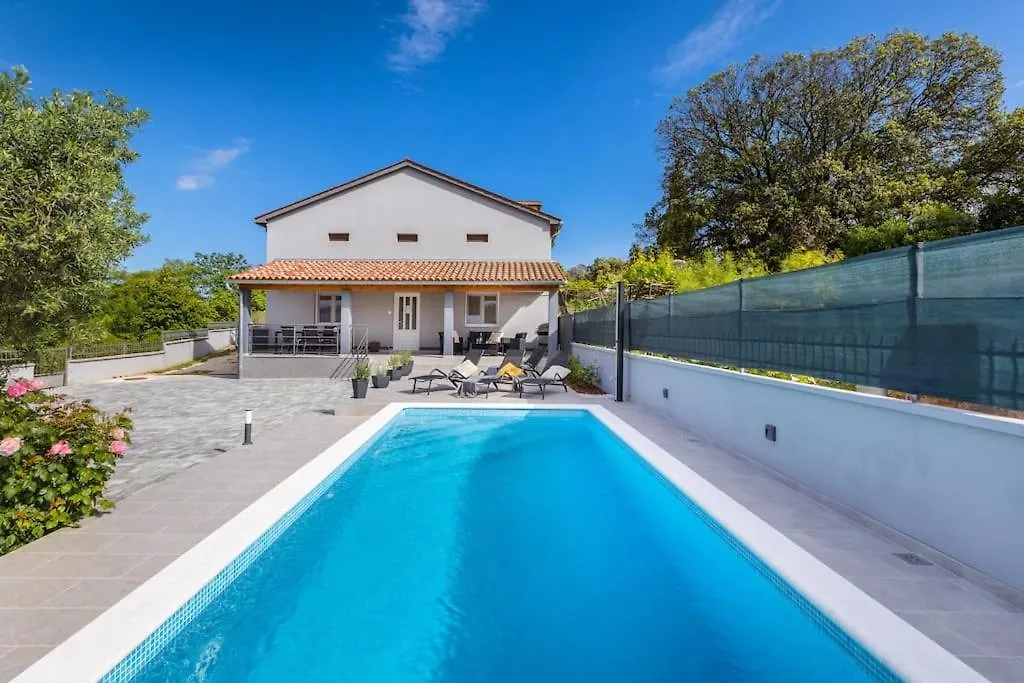 House Katarina With Private Swiming Pool Villa Pula