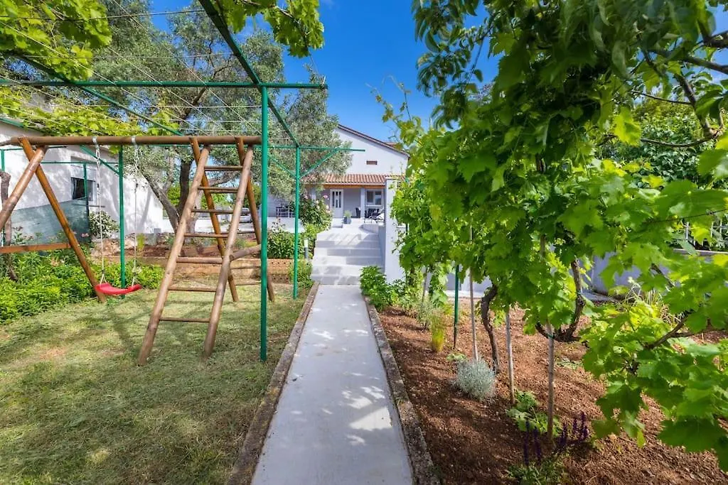 House Katarina With Private Swiming Pool Villa Pula